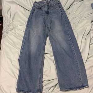 Old Navy Women's Blue Jeans